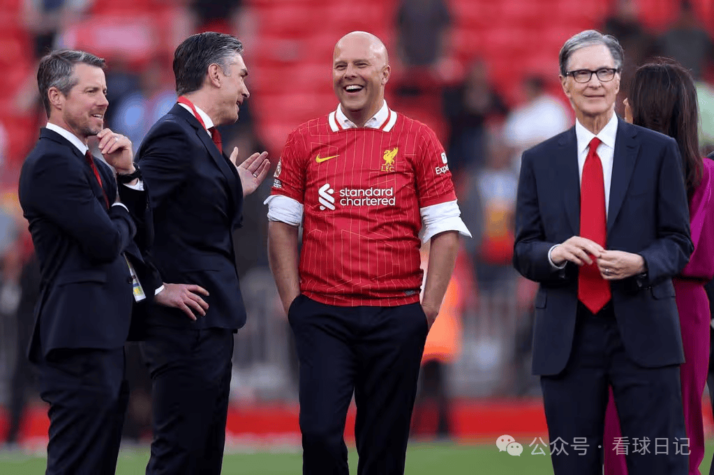 利物浦释放信号 坚定支持斯洛特 这里有短期与长期的考量